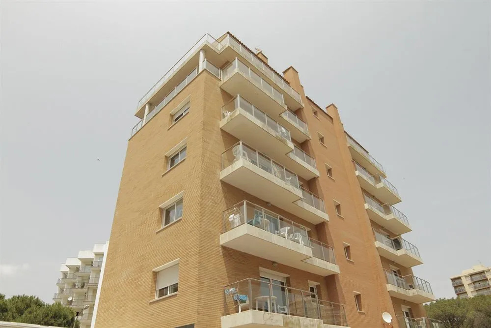 Villa De Madrid Apts
