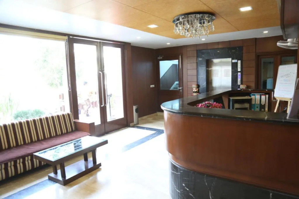 Hotel photo 1