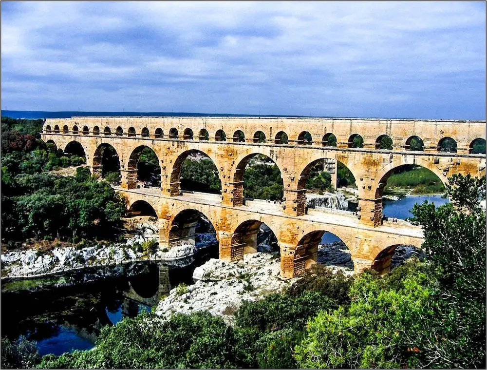 Hotel Restaurant Le Gardon - Pont du Gard - Général