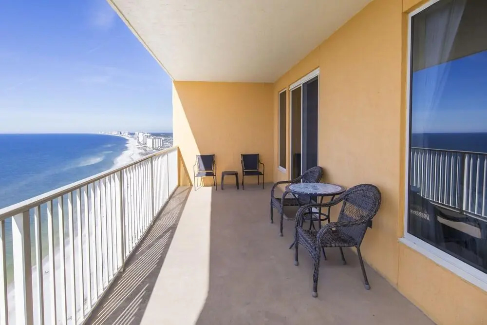 Treasure Island 2205
