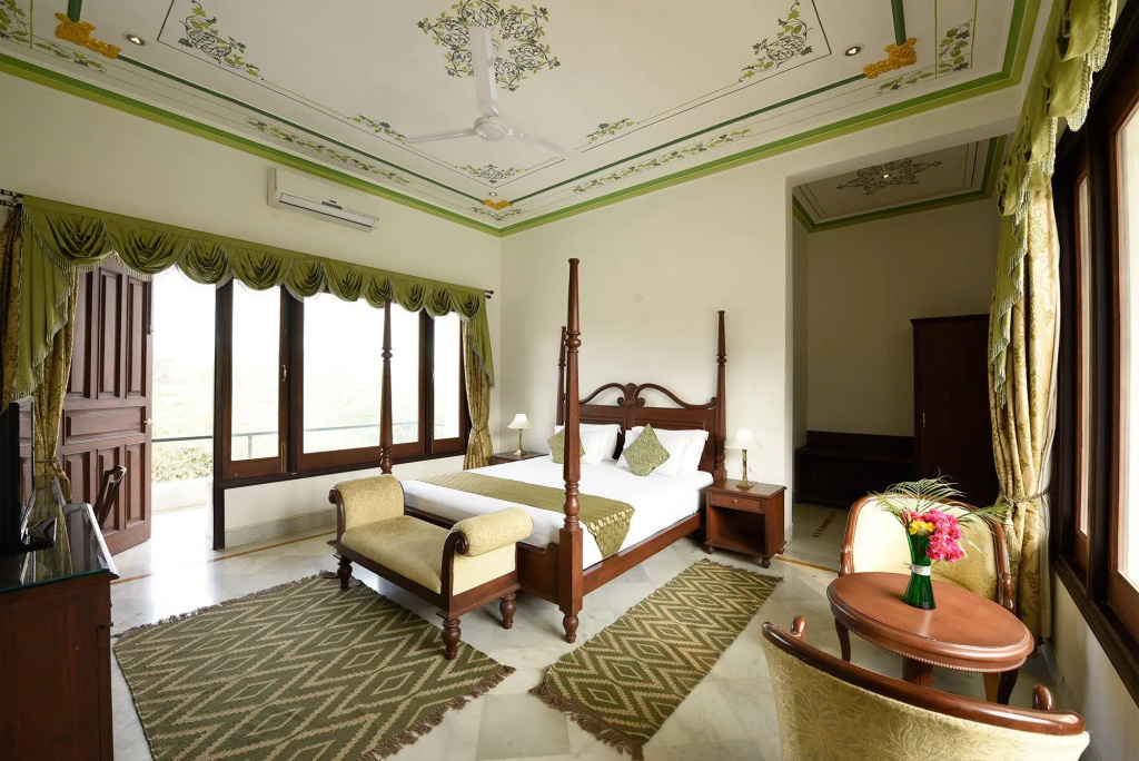 Luxury room