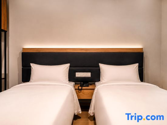 Business Double room (twin beds)