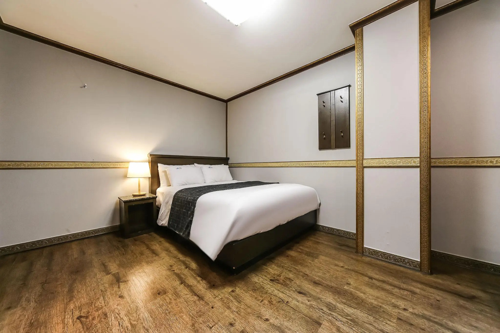 Standard Double room full double bed