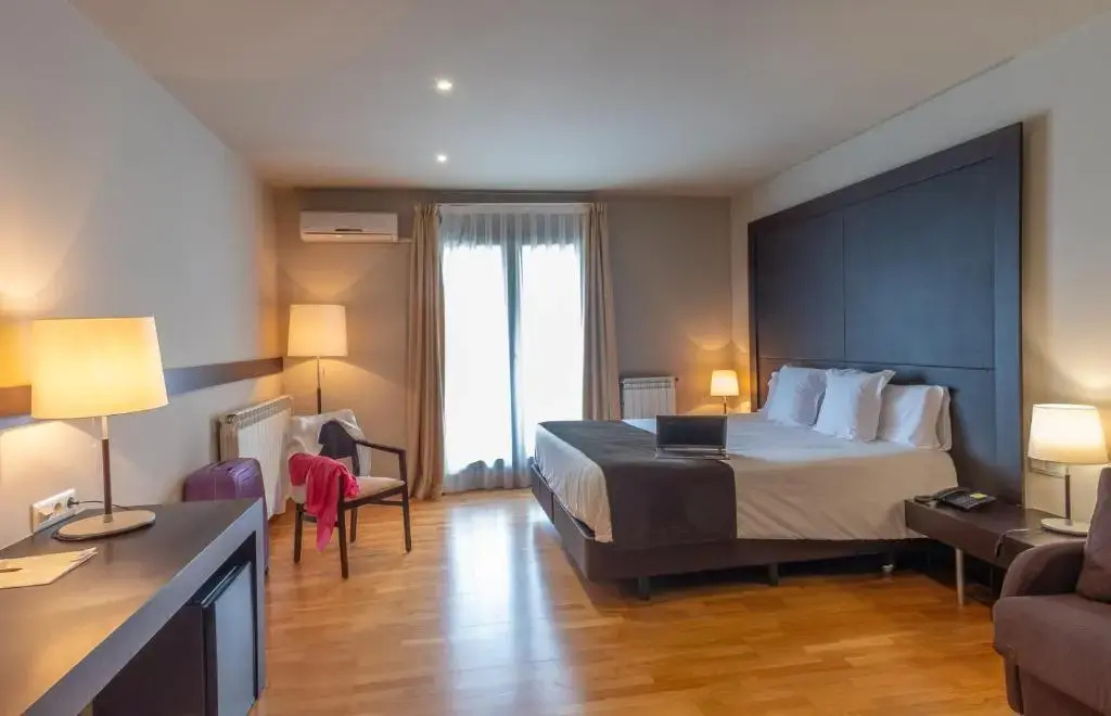 Hotel Bernat De So - Chambres