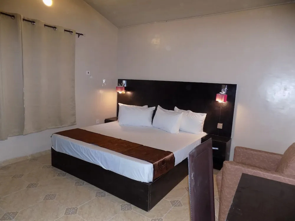 Posh Apartments Bussiness Hotel - Chambres
