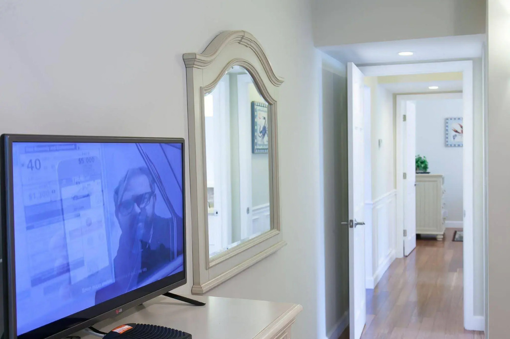 Dolphin Cove - Adults Only — фото 5