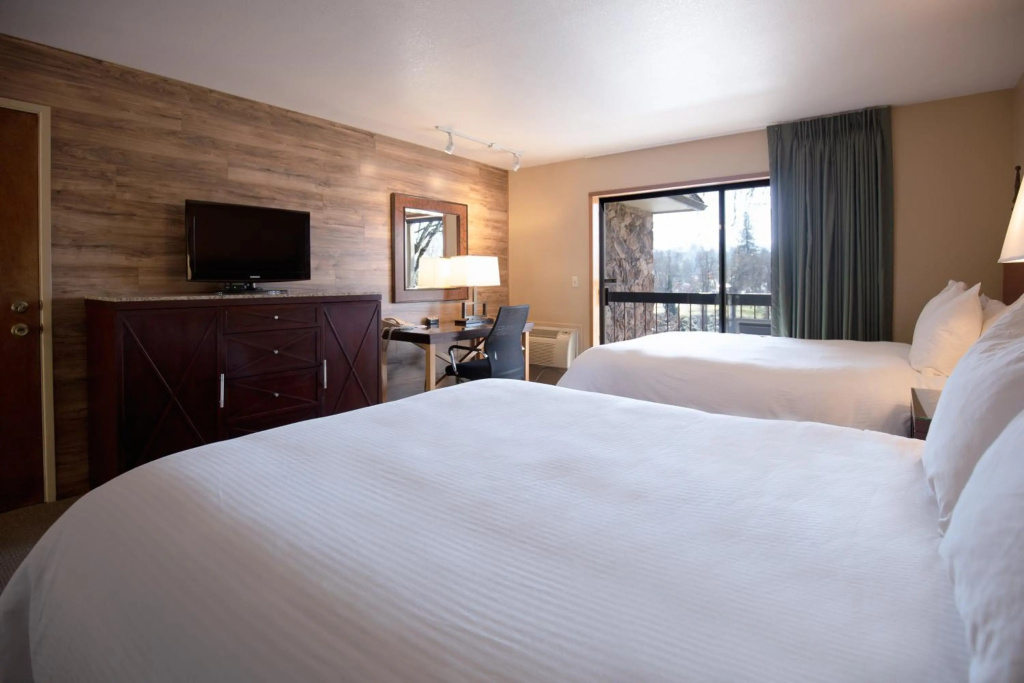 Riverside Inn — 5
