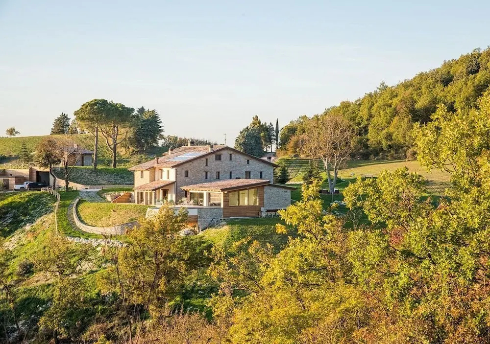 Aura Relais