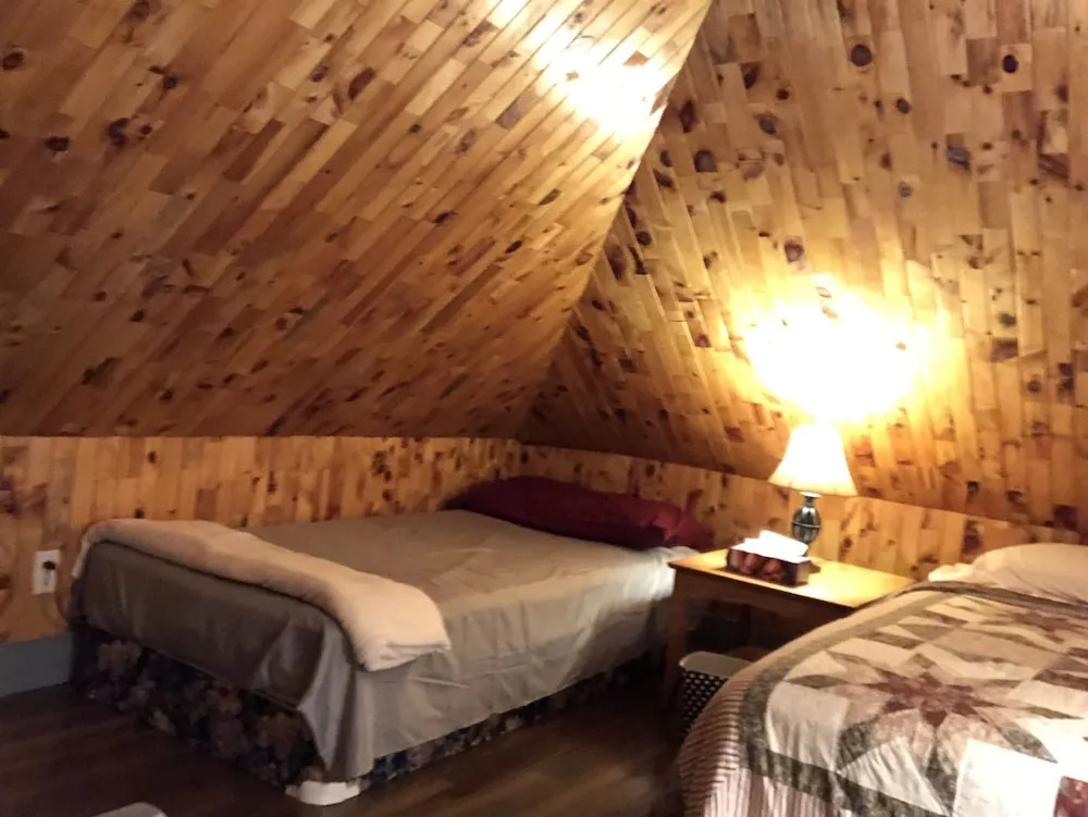 2 Bedrooms Family Cottage