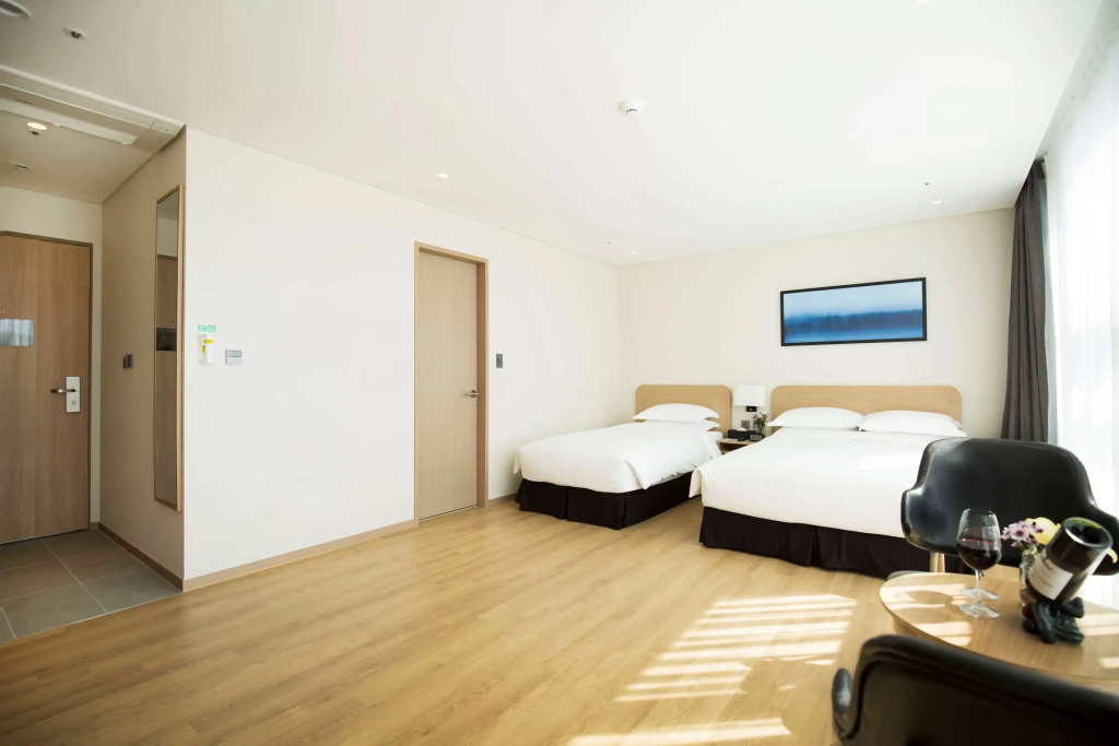 Triple Suite