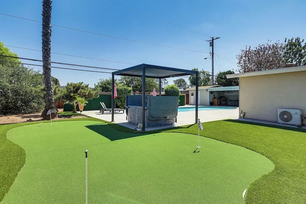 Modern Gem w/ Outdoor Oasis: 5 Mi to Lake Jennings
