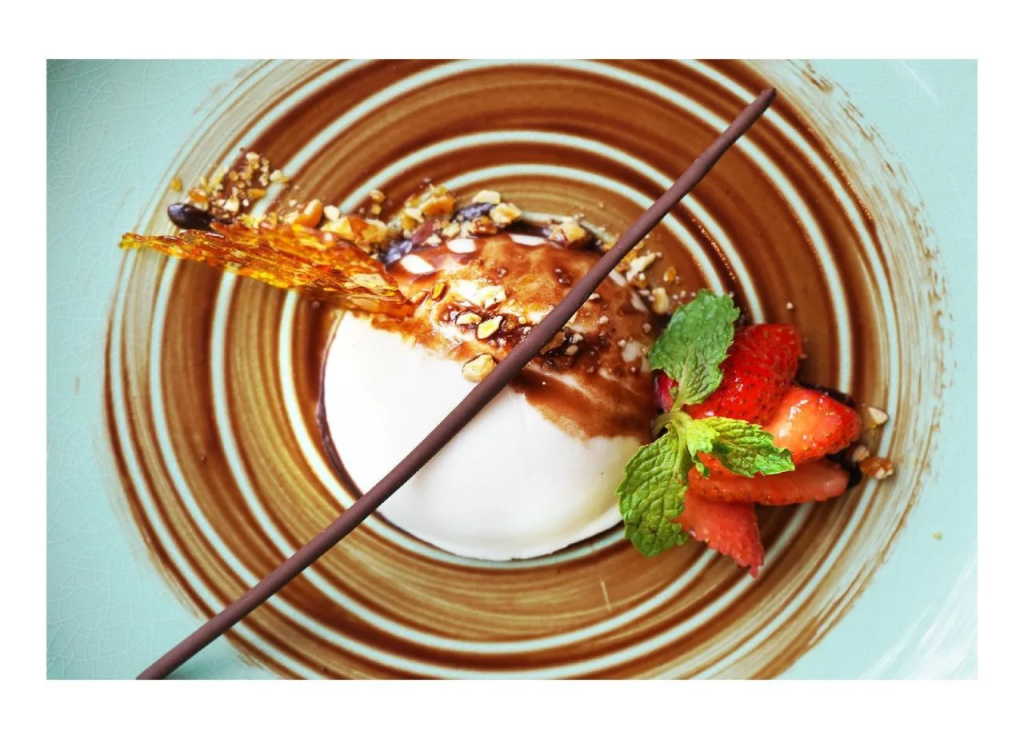 Food & Beverage