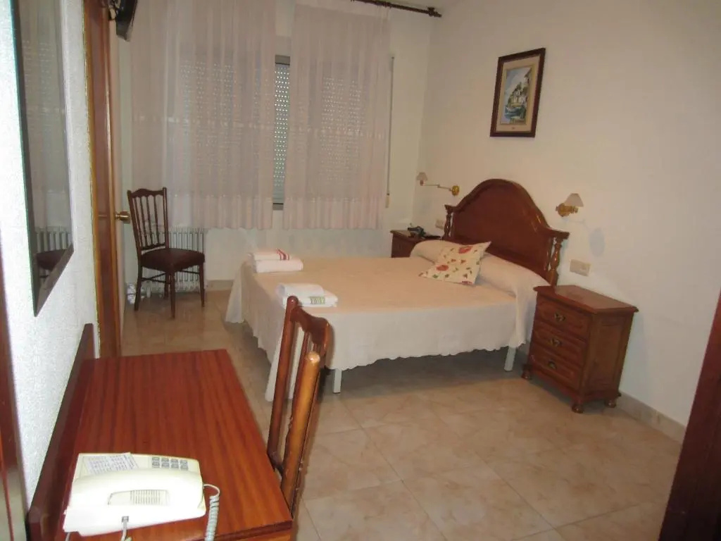 Standard Double room (full double bed)