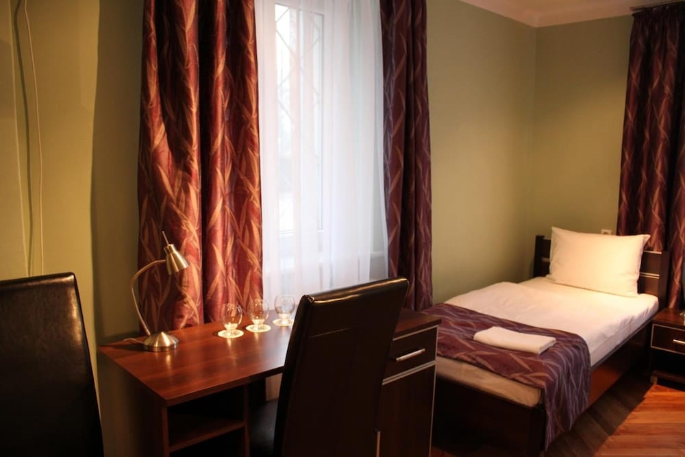 Hostel Biały Dom — 5