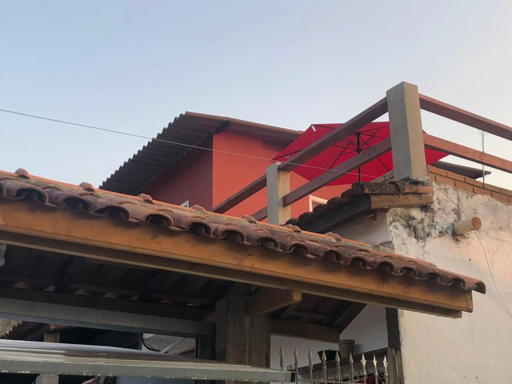 Sobrado com Piscina hidromassagem