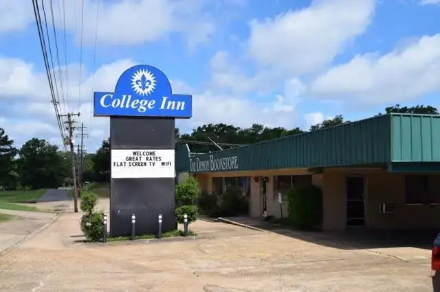 College Inn Natchitoches