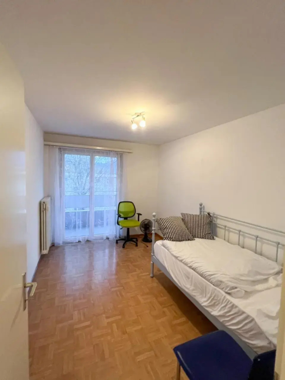 Schöne grosse Attika-Wohnung im Zentrum von Vaduz inkl. Parkplatz - фото 19