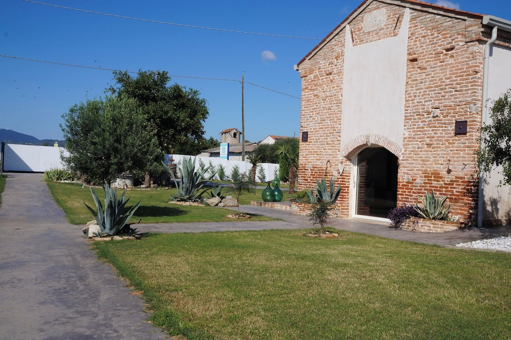 Hotel photo 28