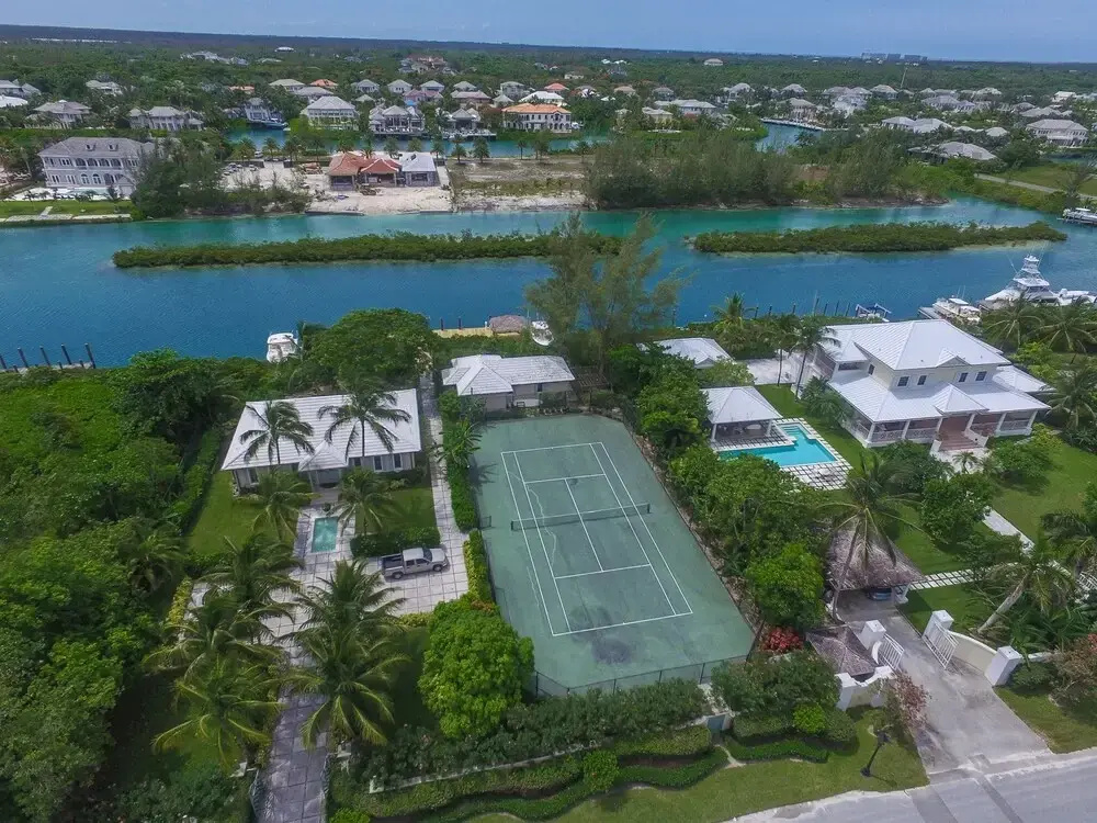 Villa B by the Sea in Nassau