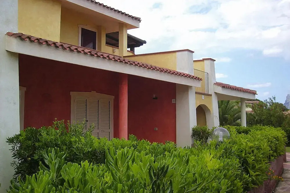 Apartment in Monte Petrosu Near San Teodoro