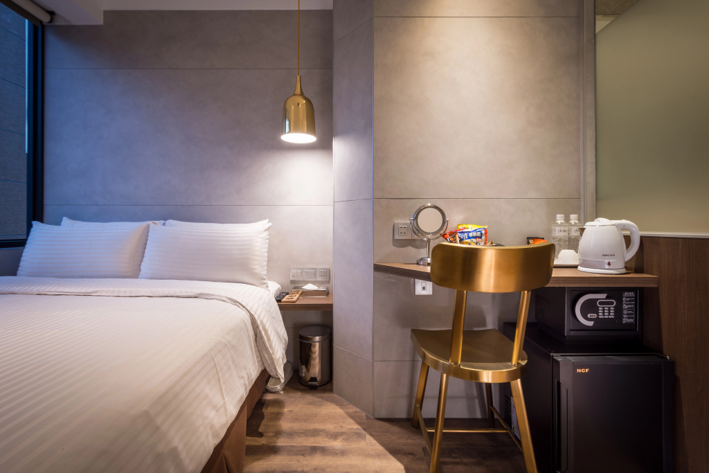 Отель Hotel Relax V в Тайбэй