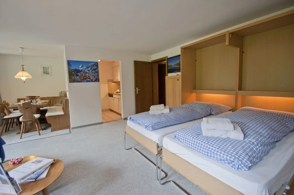 2 Bedrooms Apartment with balcony