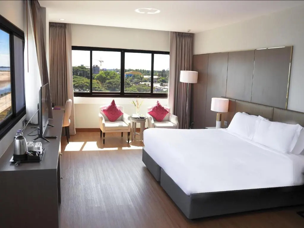 Fortune River View Hotel Nakhon Phanom - Chambres