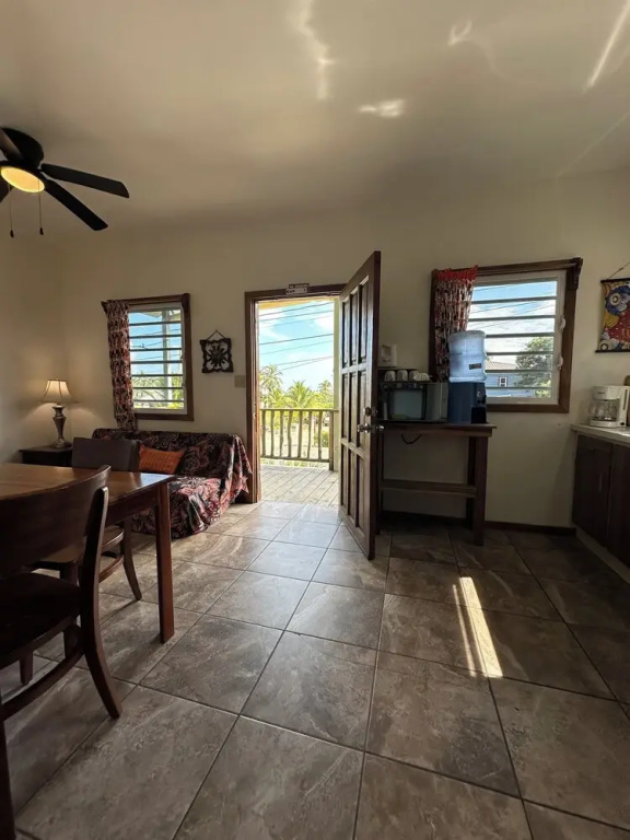 All Seasons Belize - Chambres