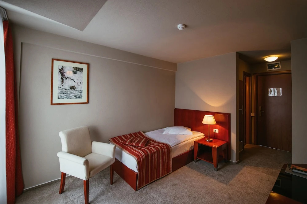 Standard Single room (single bed)