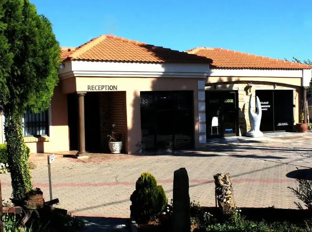 Unathi Guest Lodge