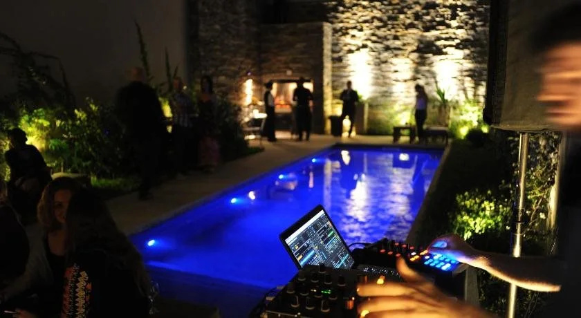Hotel photo 12