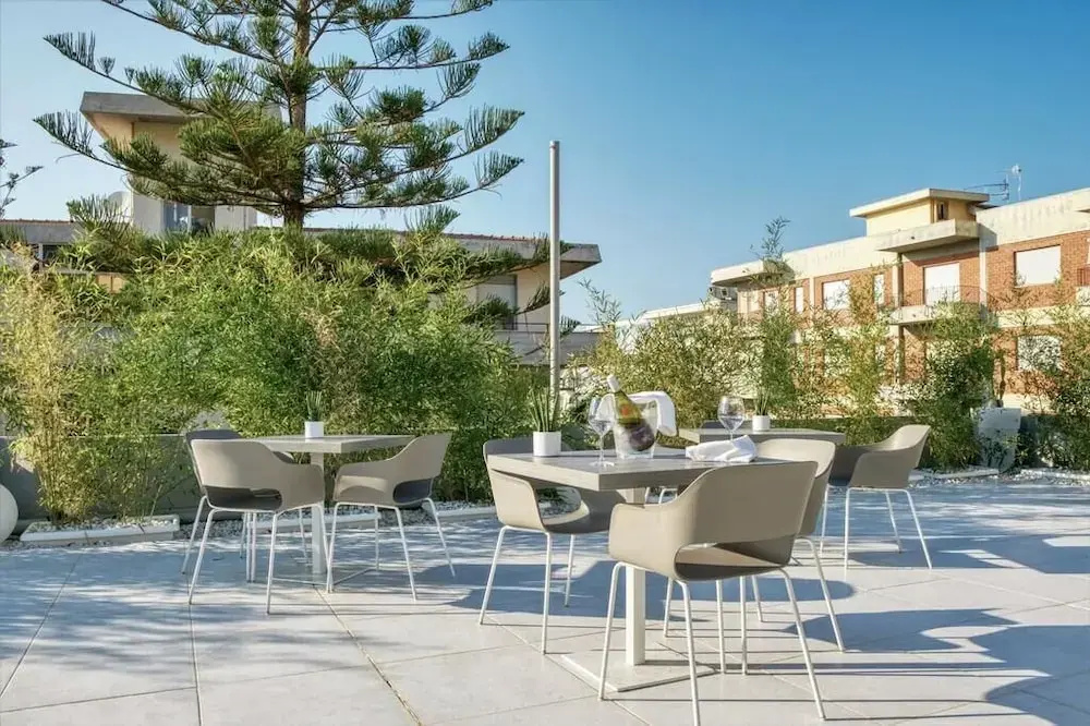 Horizon Suites