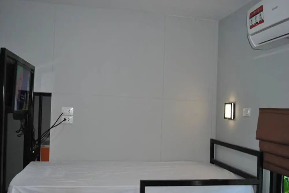 Кровать в общем номере в Хостел Sirinsamui Boutique
