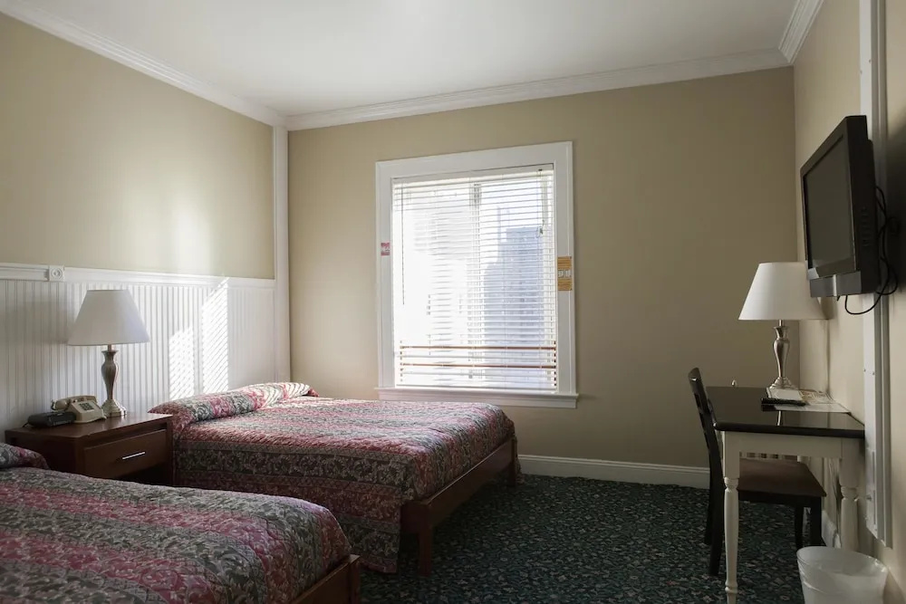 Double room (twin beds)