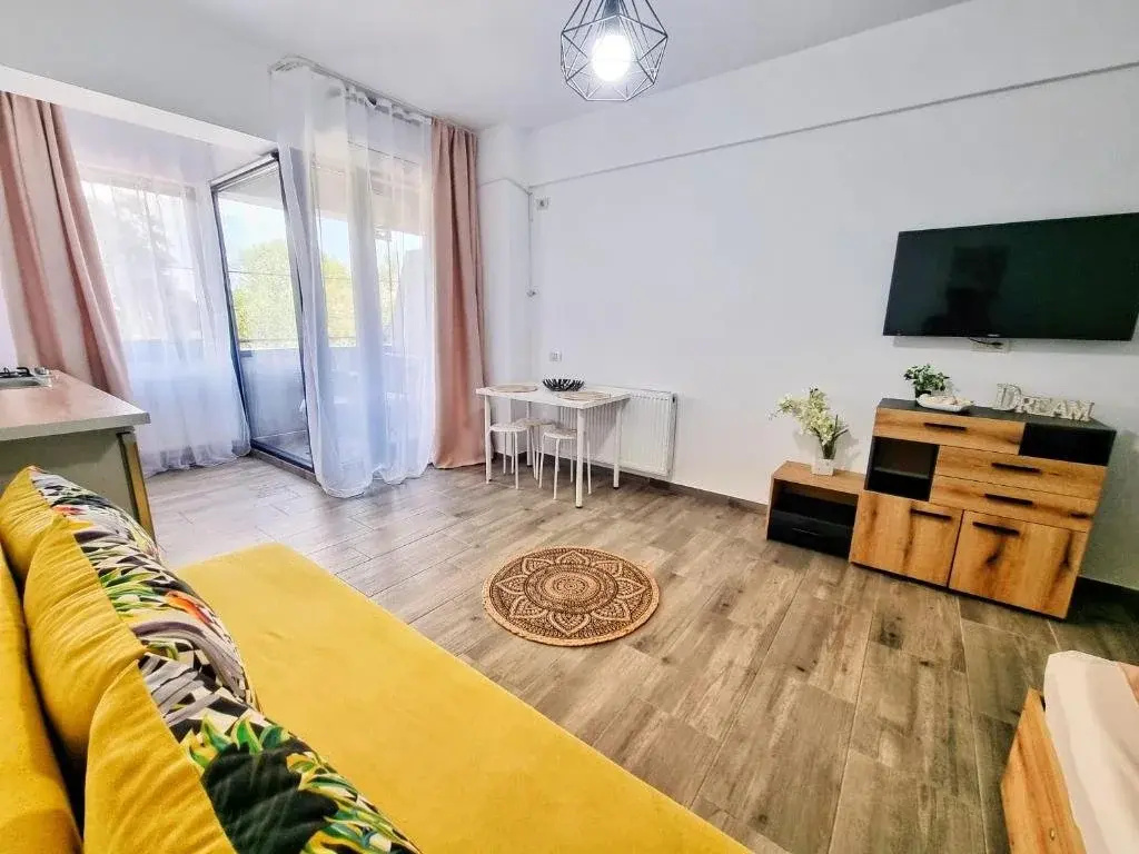 Seven Eleven Luxury Apartment - фото 5