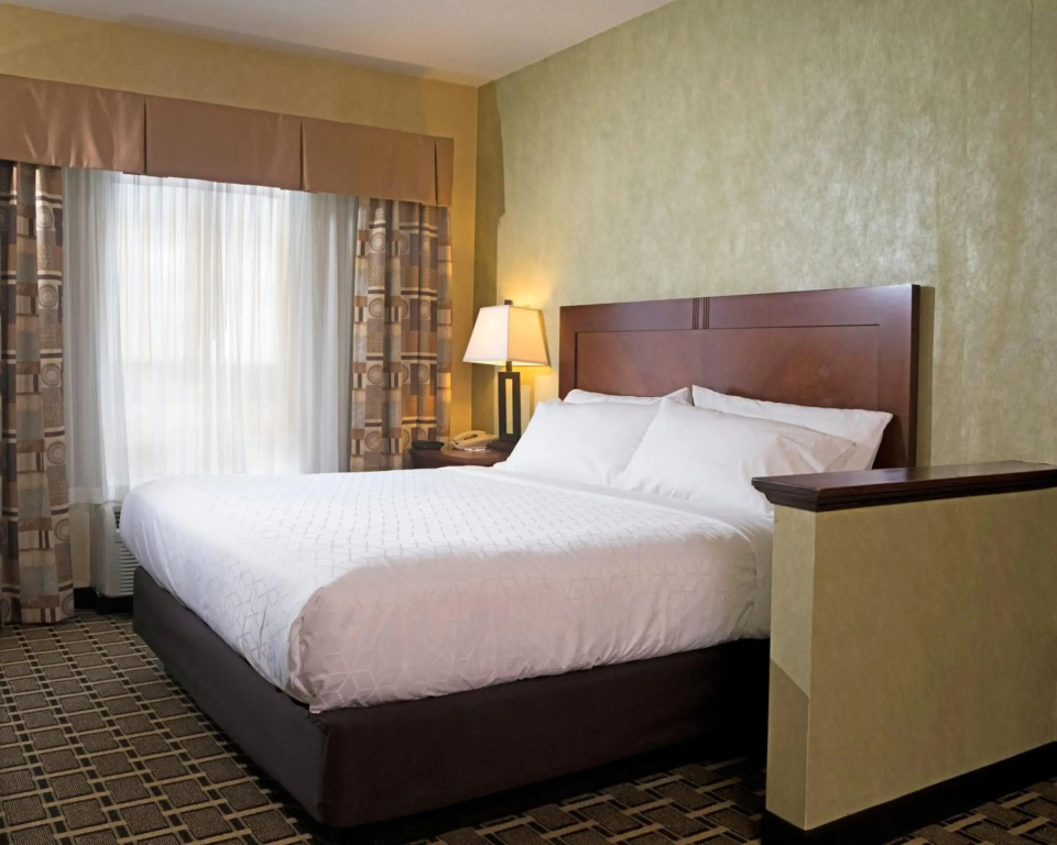 Holiday Inn Express & Suites Youngstown N (Warren/Niles) by IHG - фото 5