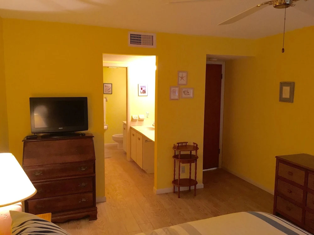 Sea Woods 2bdrm Condo 148
