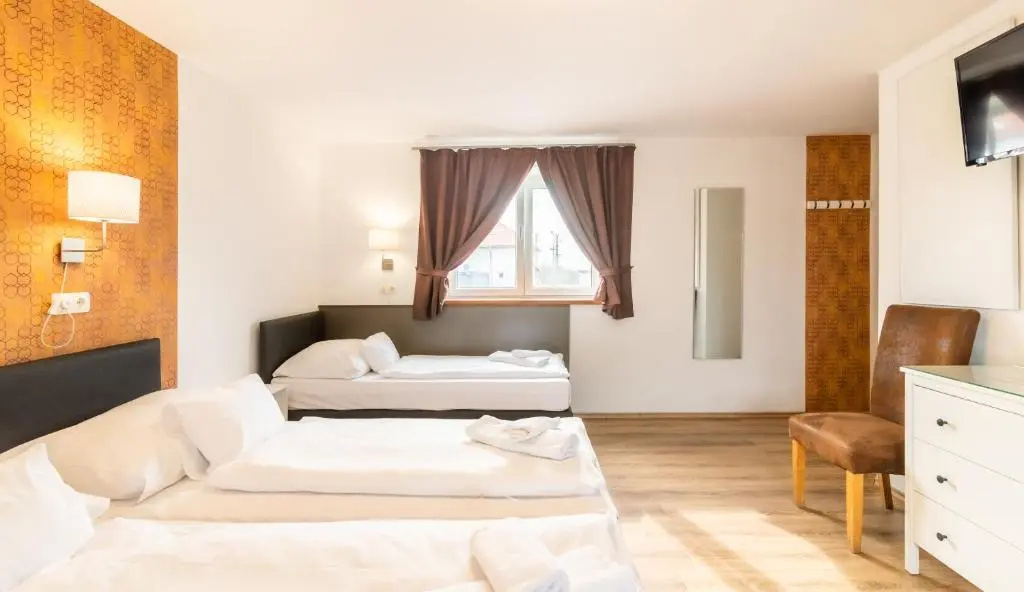 Autohof Hotel Hegyeshalom - Chambres