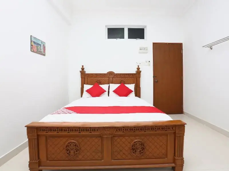 Hotel Nusantara Jerteh by OYO Rooms - фото 4