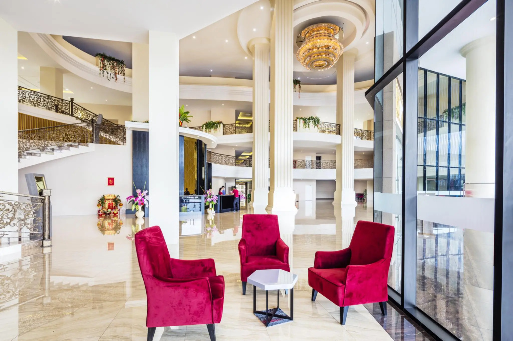 Grand Palazzo Hotel — фото