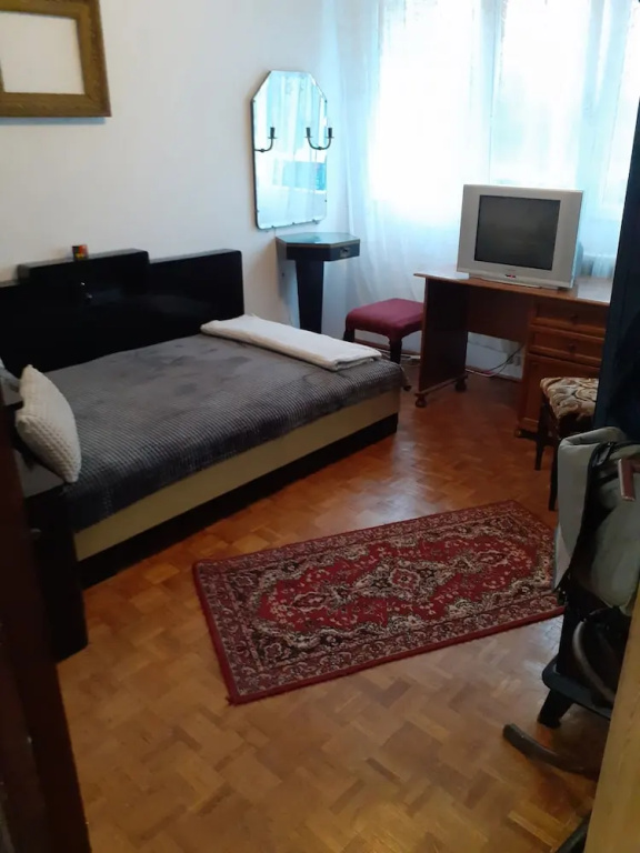 2-bedroom Apartment in Bucharest Near Town Center