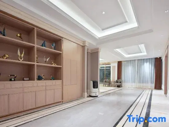 Vienna Hotel photo 7