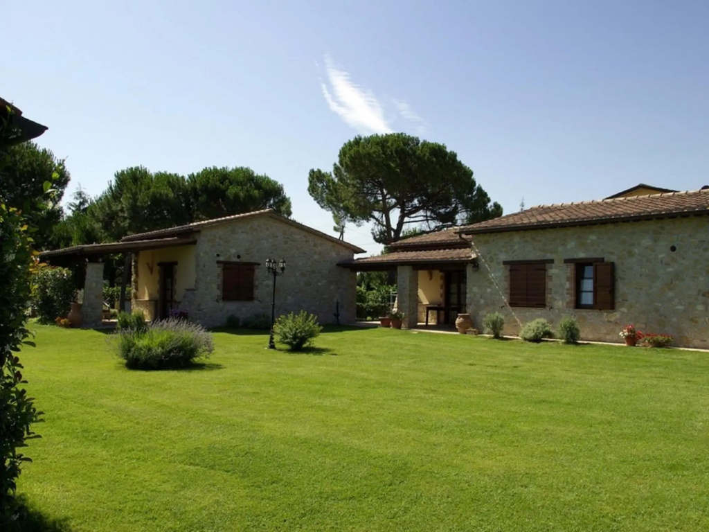 Inviting Cottage in Marsciano With Private Terrace