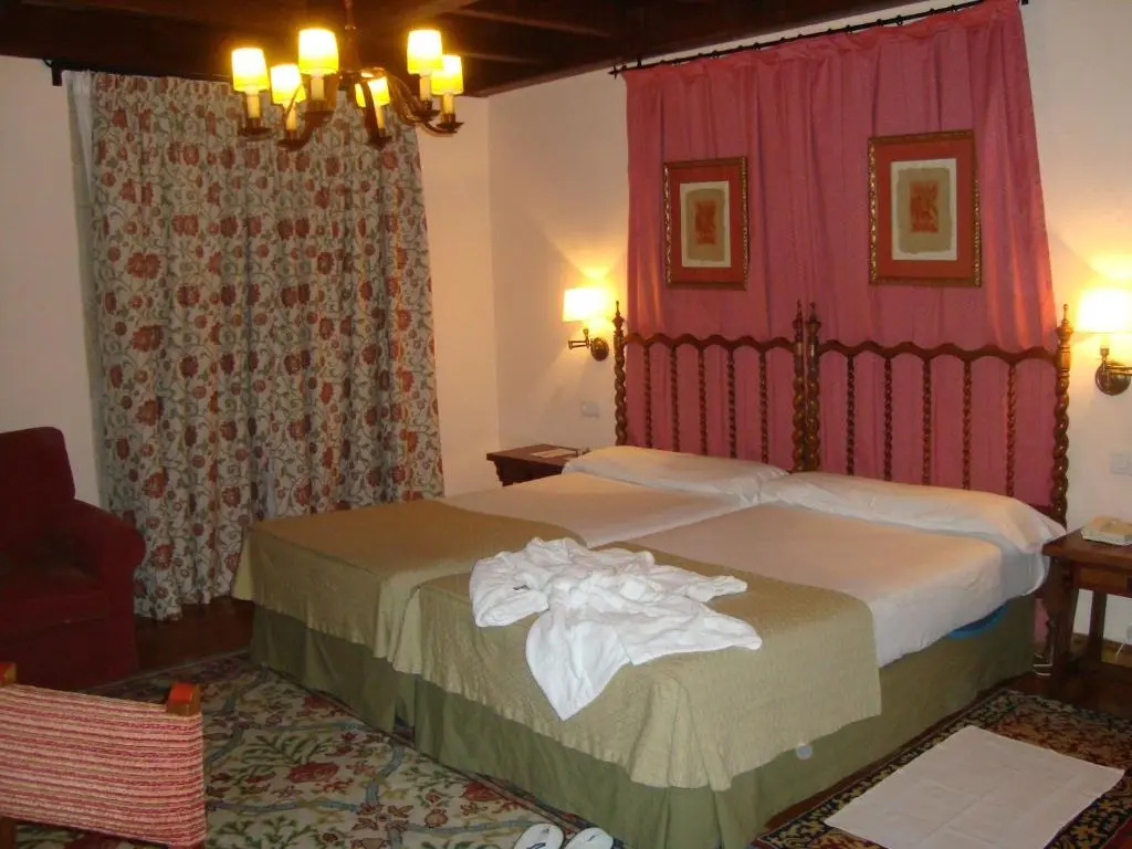 Parador De Verin - Chambres