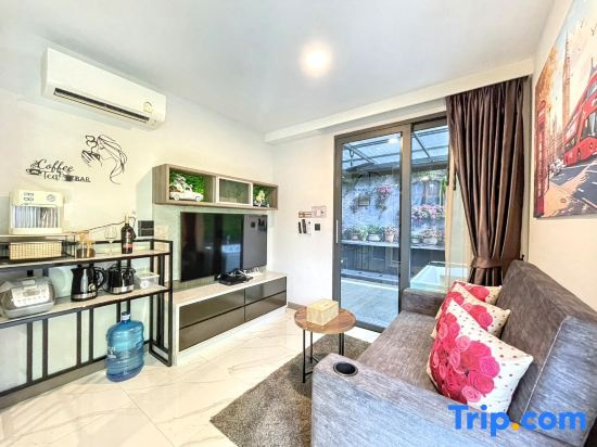 A201 - 1 Bedroom 1 Bathroom with private bubble Jacuzzi, garden at Ao Nang Beach