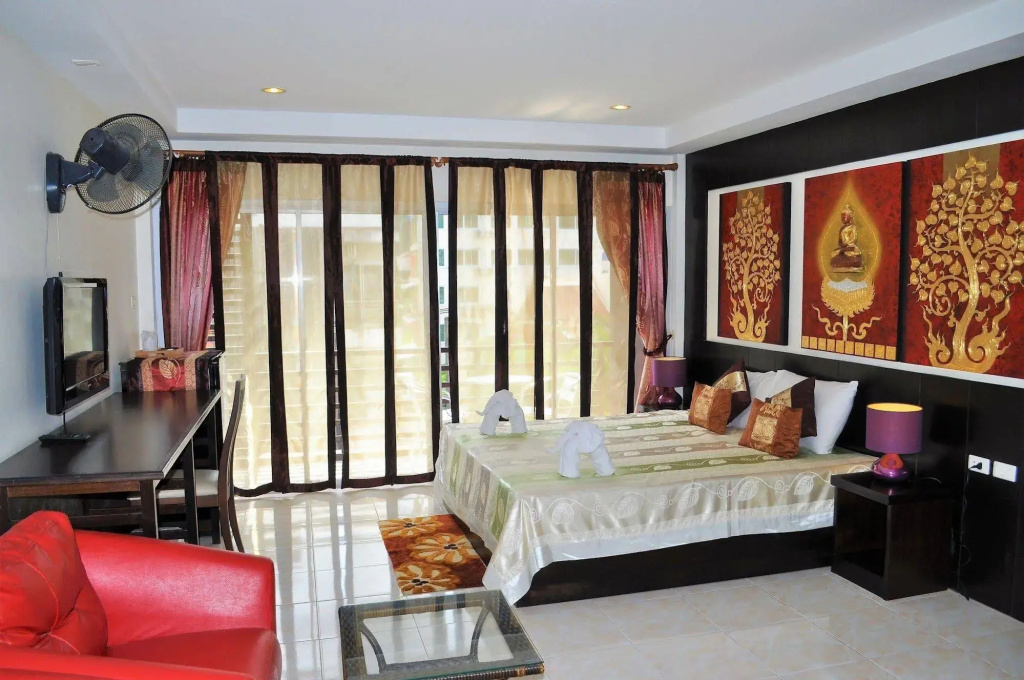 Hotel photo 12
