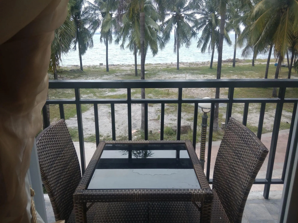 Deluxe room with ocean view
