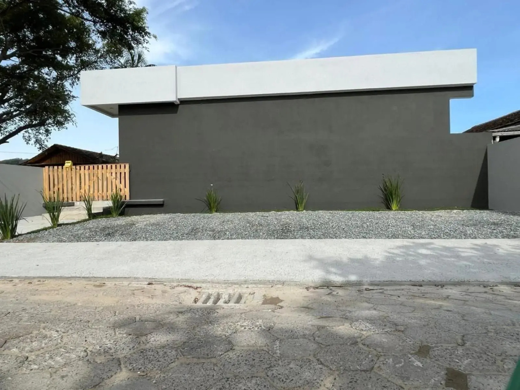 Villa 61