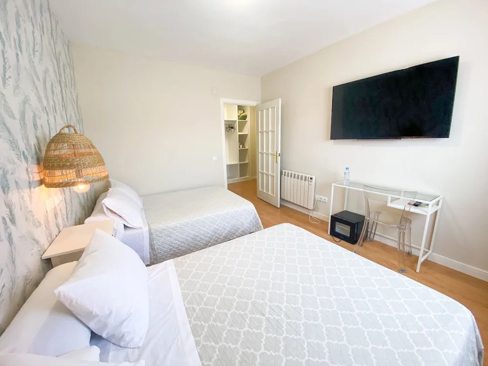 Economy Quadruple room
