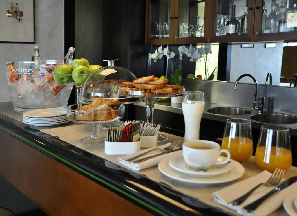 Hotel photo 11